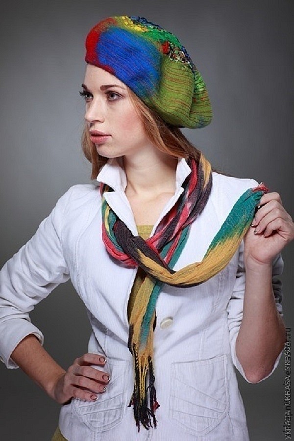 Головные уборы Светланы Кот-aksessuary-krasochnyj-beret